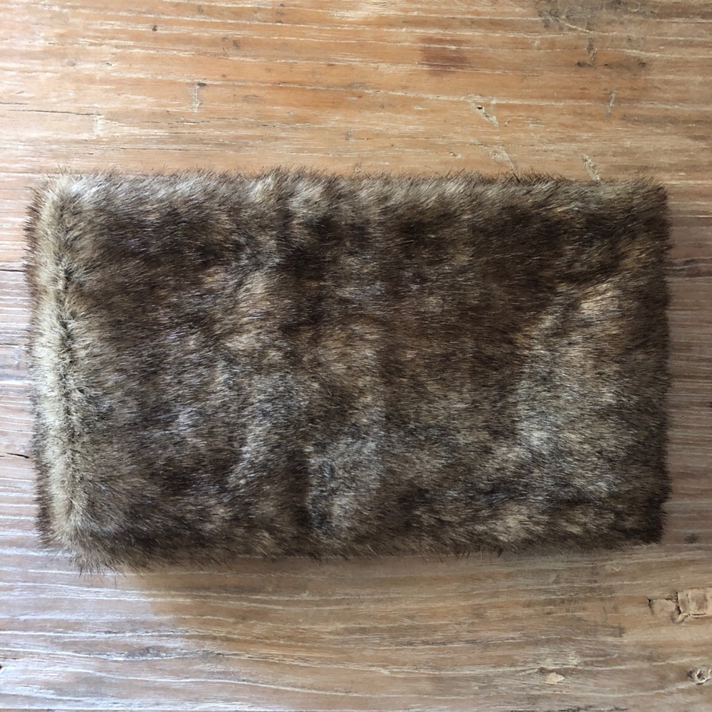 Faux Fur neck warmer scarf